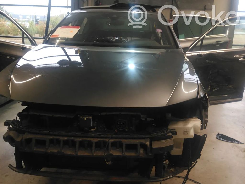 Volkswagen PASSAT B8 Couvercle, capot moteur 