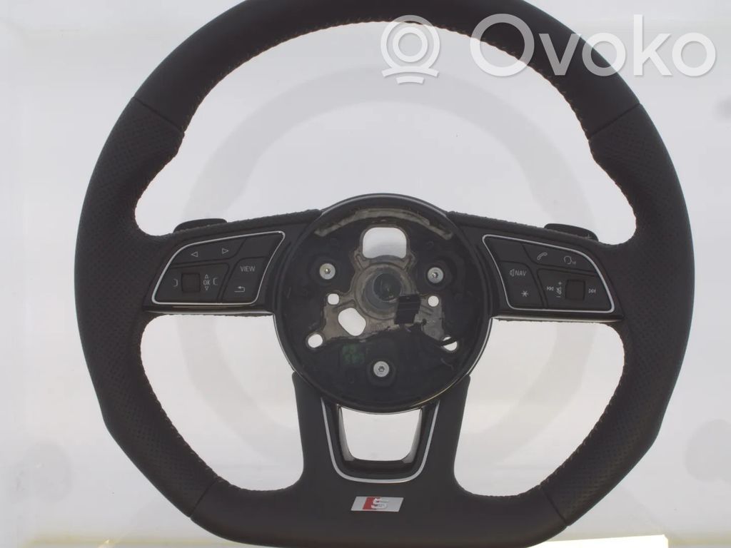 Audi A5 Ohjauspyörä