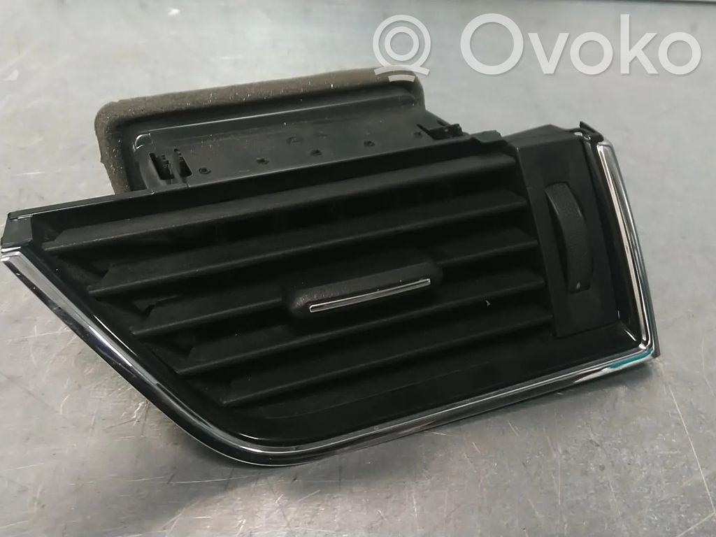 Skoda Octavia Mk3 (5E) Copertura griglia di ventilazione laterale cruscotto 