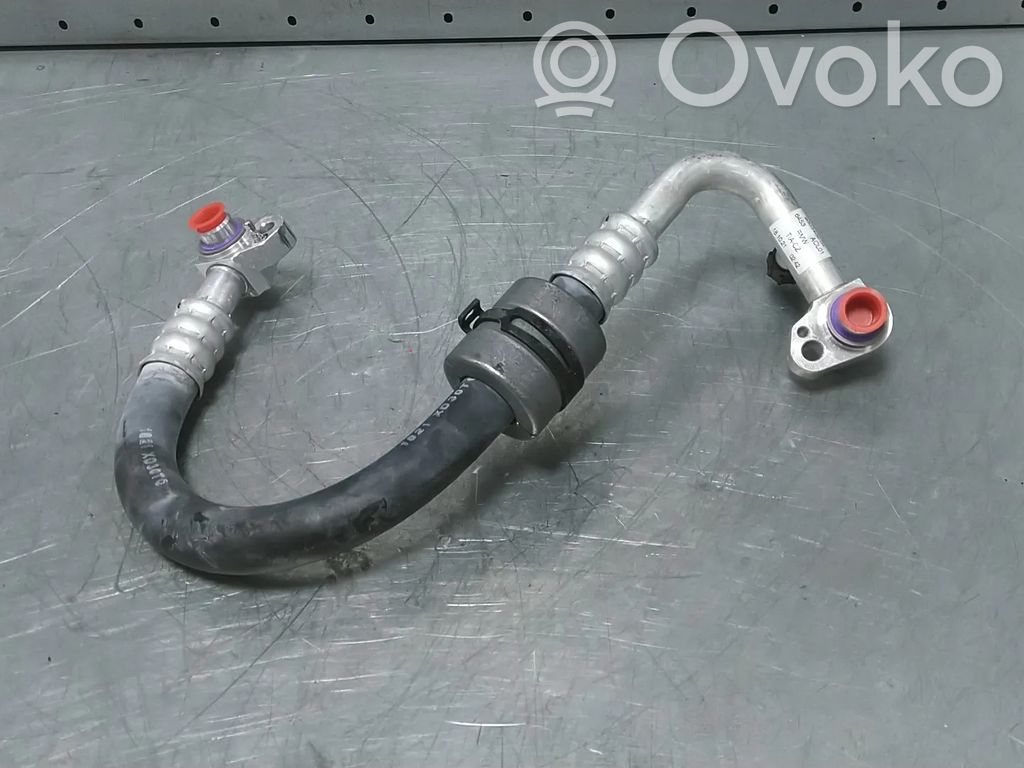 BMW 5 G30 G31 G38 Manguera/tubo del aire acondicionado (A/C) 