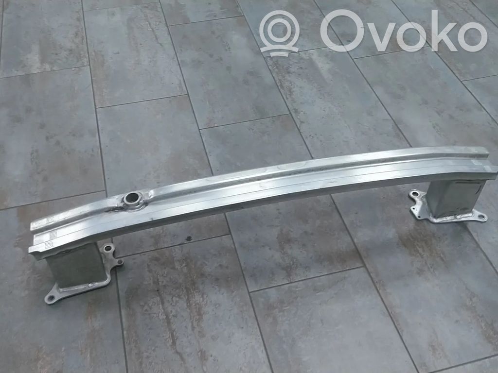 Ford Focus Aizmugurē bampera balka 