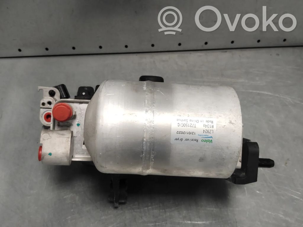 BMW X5 G05 Radiateur d'huile moteur 