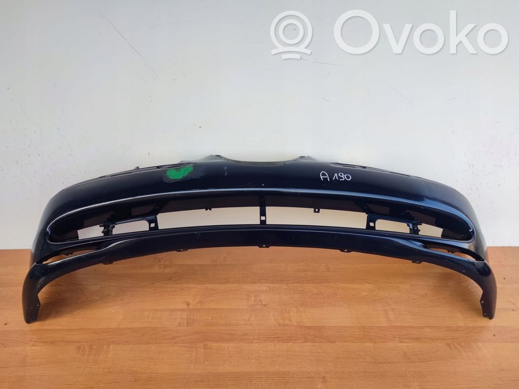 Front bumper   XR8317C831