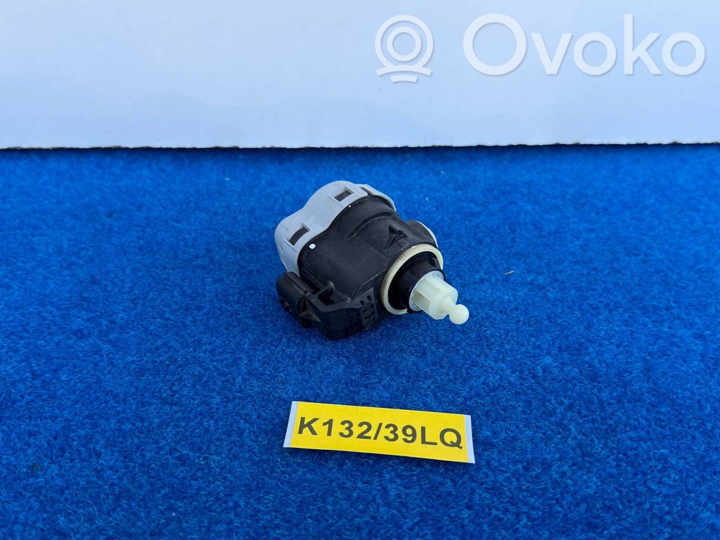 Mazda CX-5 II Motor de ajuste de nivel del faro delantero 