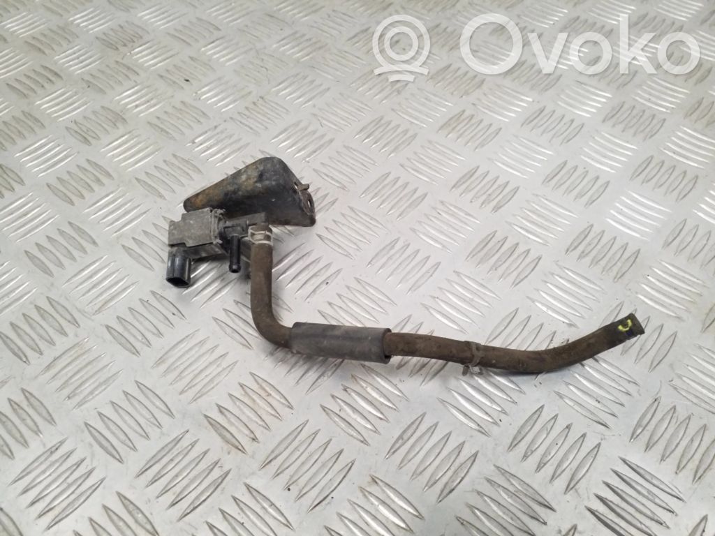 Suzuki Swift I Zawór podciśnienia / Elektrozawór turbiny 