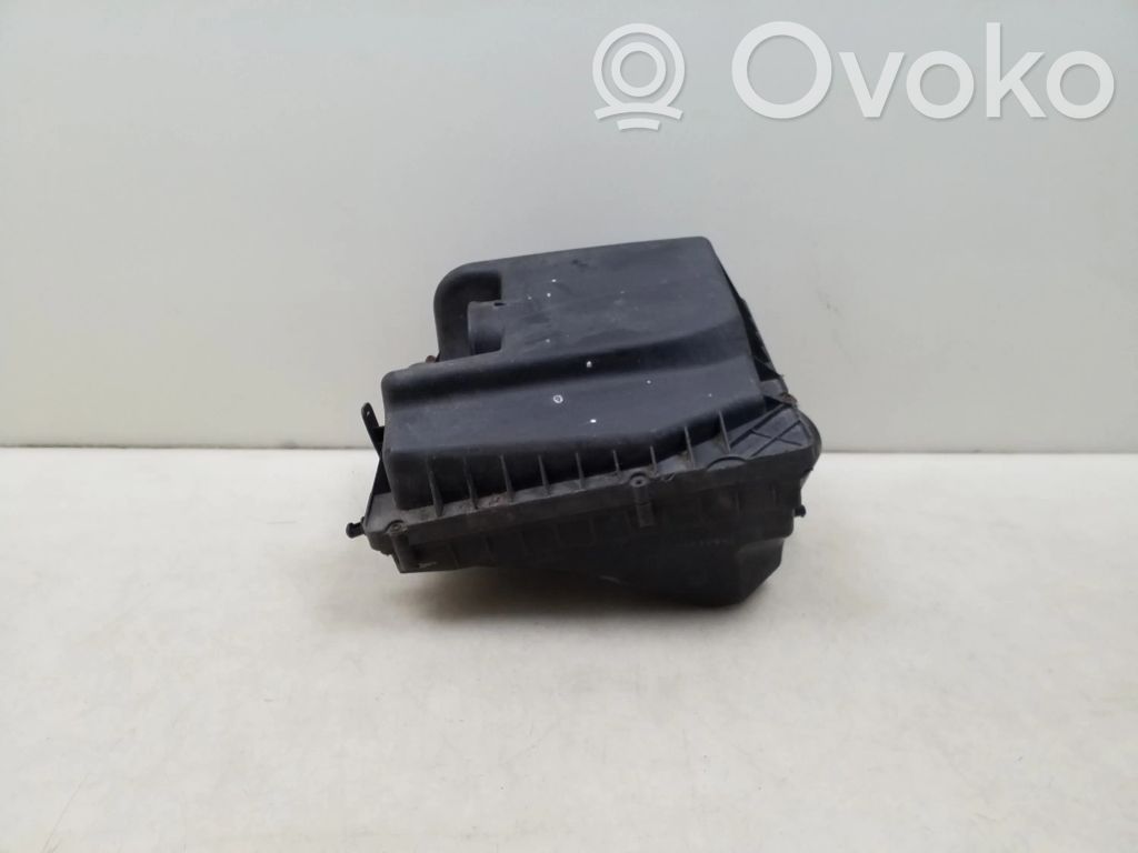 Opel Zafira B Obudowa filtra powietrza 