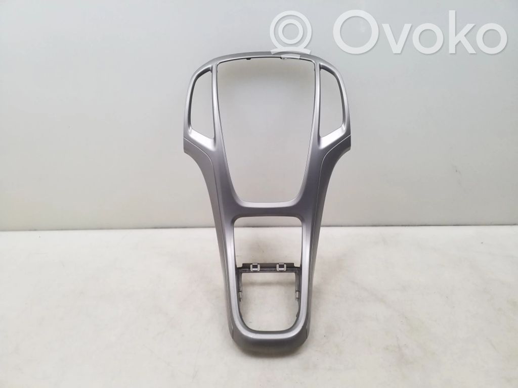Panel trim   13257562