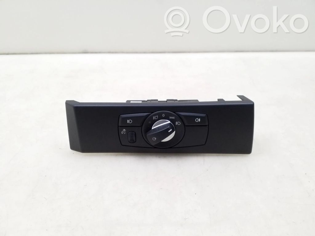 Lukturu slēdzis   6988565