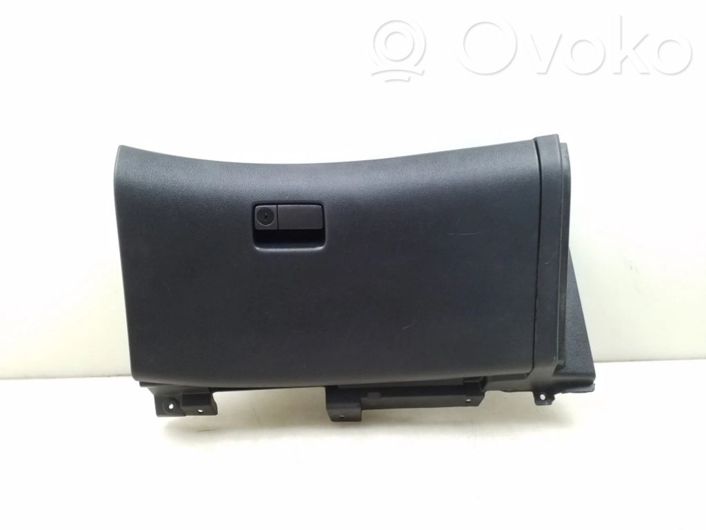 Infiniti FX Glove box 