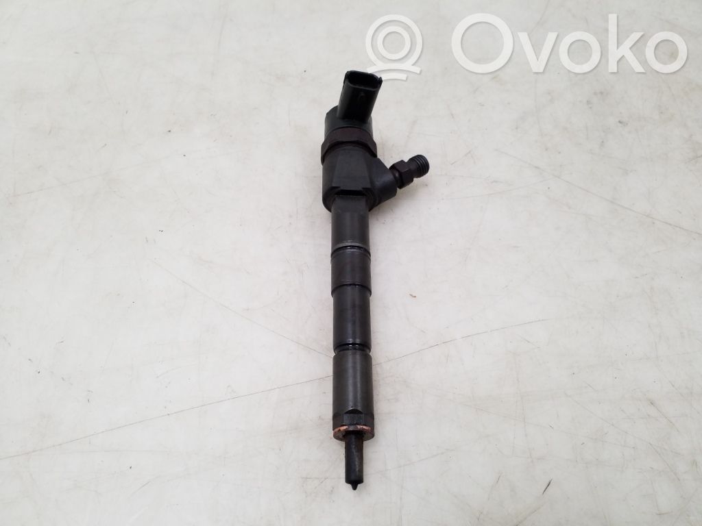 Inyector de combustible