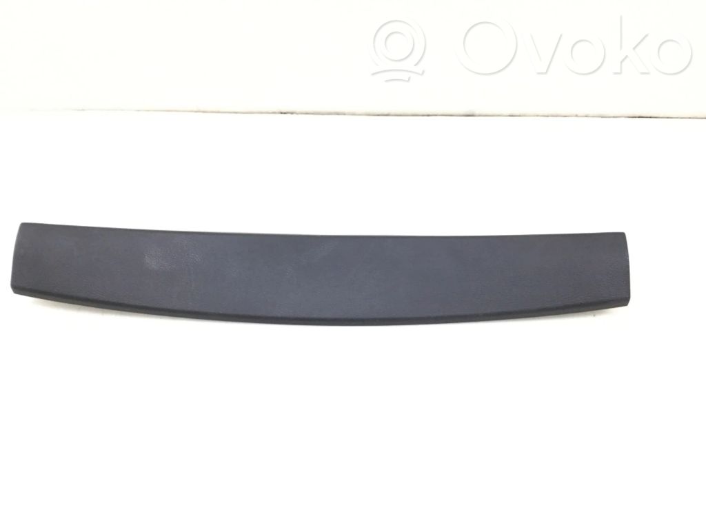 Mazda 6 Tailgate trim 
