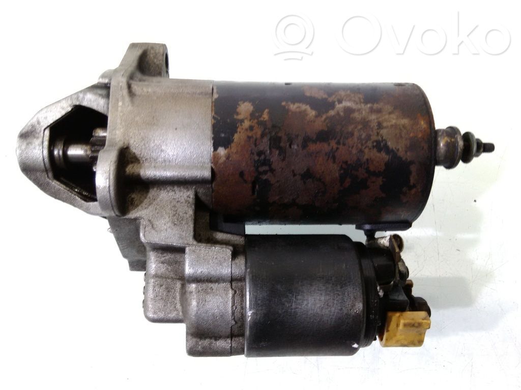 Audi A4 S4 B5 8D Starteris 