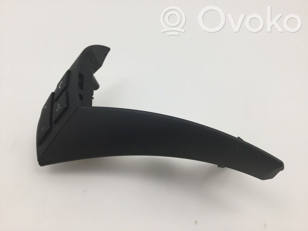 BMW 5 E60 E61 Boutons / interrupteurs volant 