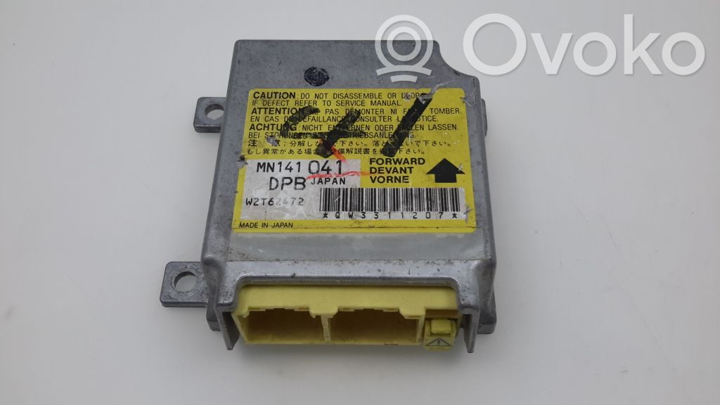 Unidad de control/módulo del Airbag   MN141041