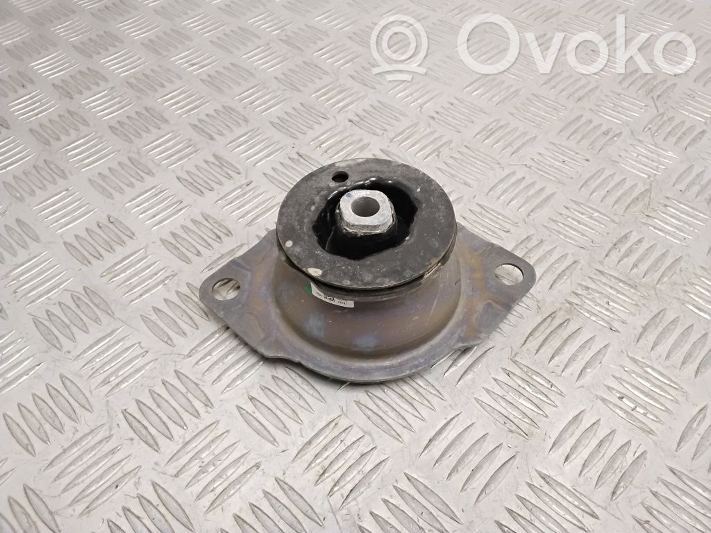Moottorin kiinnikekorvake   LJ936F012BB