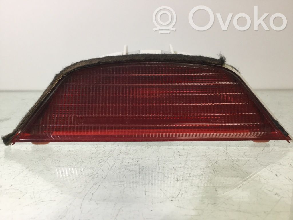 BMW 5 E39 Third/center stoplight 