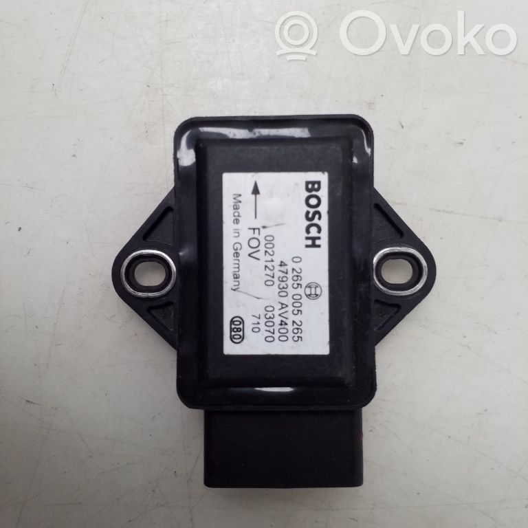 Nissan Primera ESP (stability system) control unit 