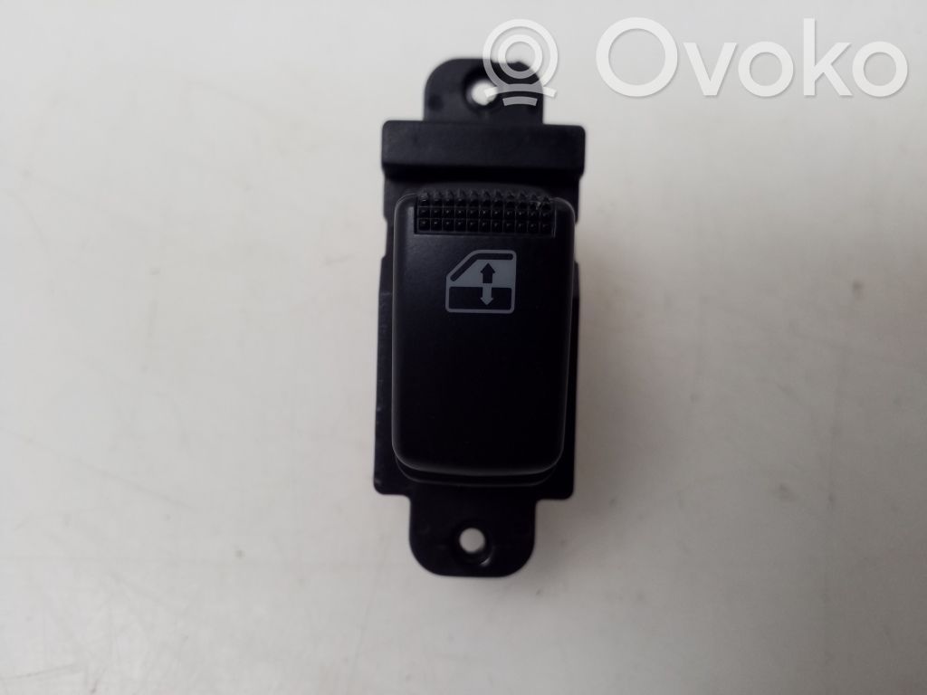 Hyundai Elantra Electric window control switch 