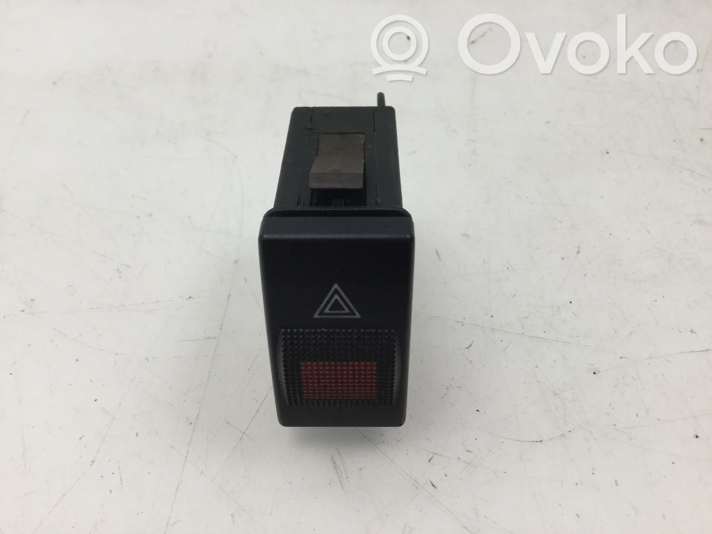 Hazard light switch   4D0941509A