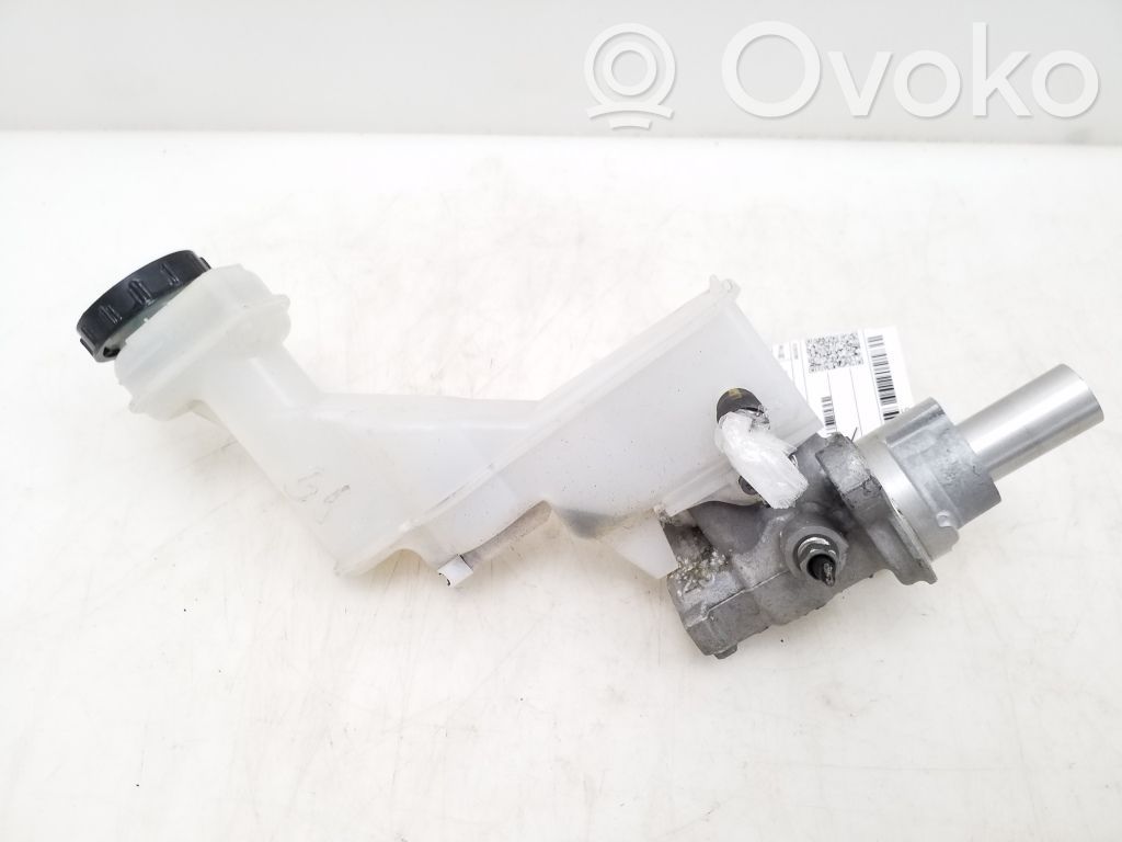 Nissan Juke I F15 Główny cylinder hamulca 