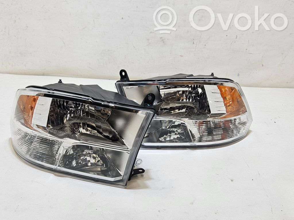 Dodge RAM Headlight/headlamp 