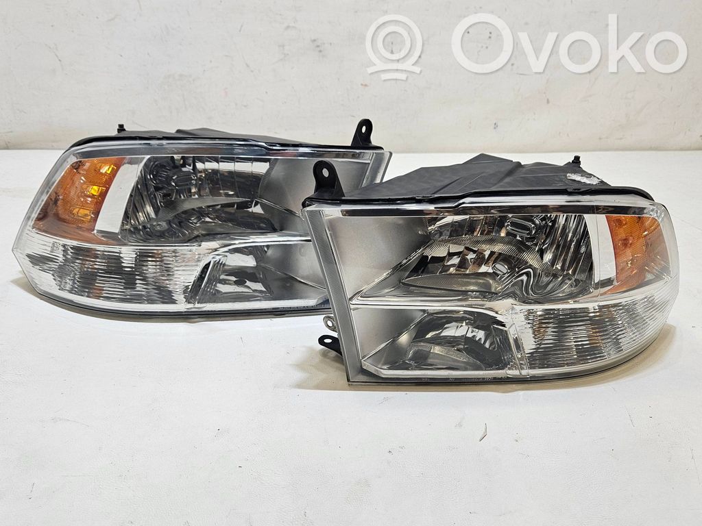 Dodge RAM Headlight/headlamp 