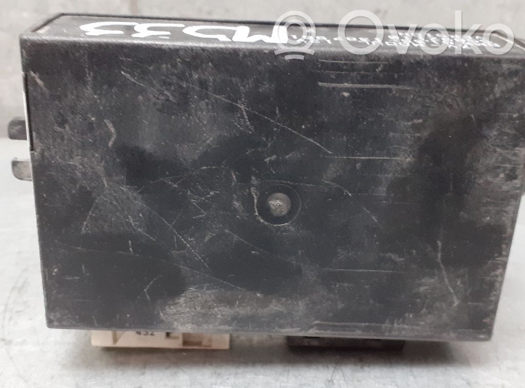 Unidad de control/módulo del bloqueo de puertas   61351387961