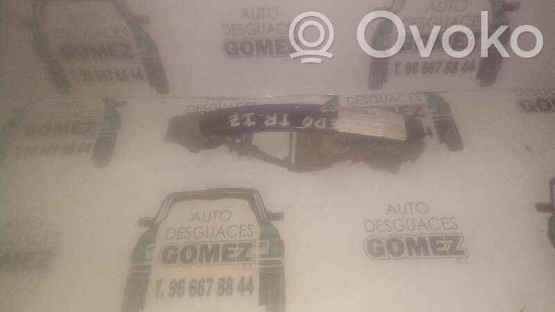 Manecilla externa puerta trasera   3B0837207C