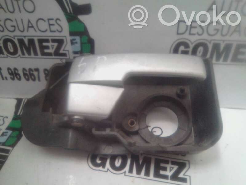 Manecilla interna puerta delantera   1143344