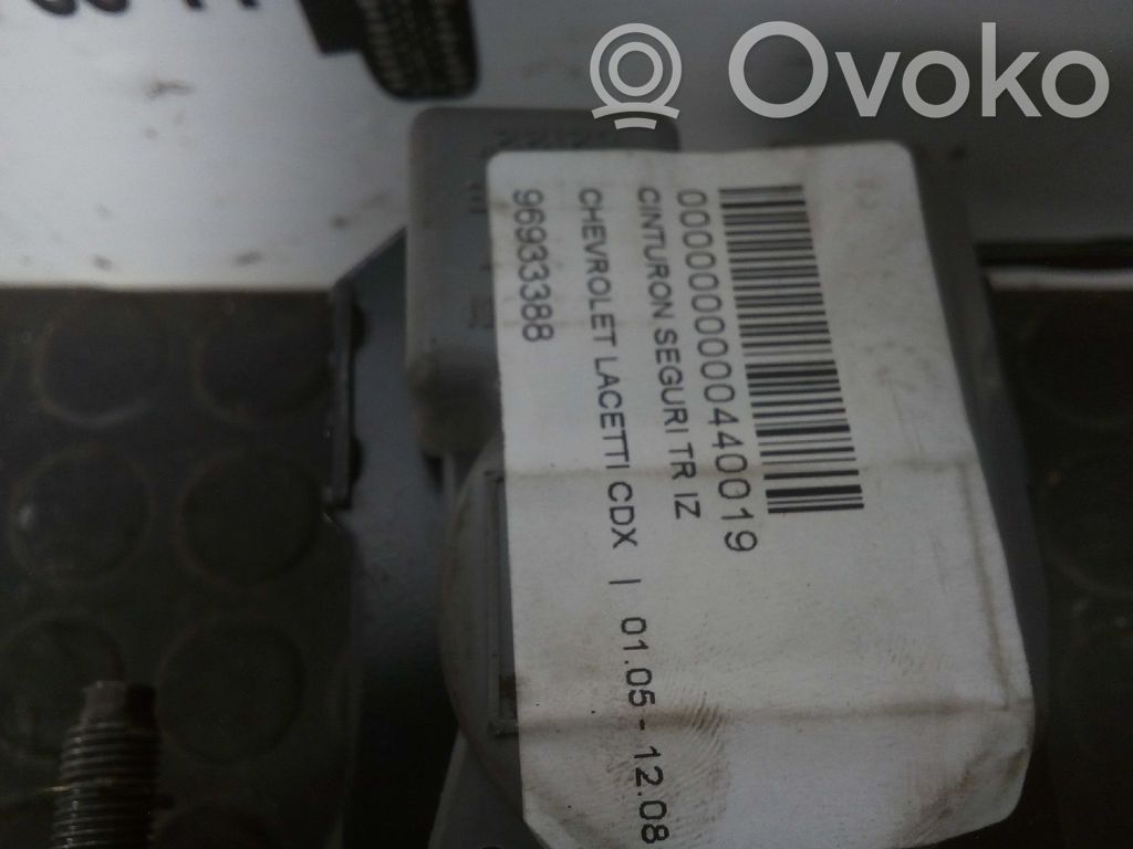 Chevrolet Lacetti Cinturón trasero 