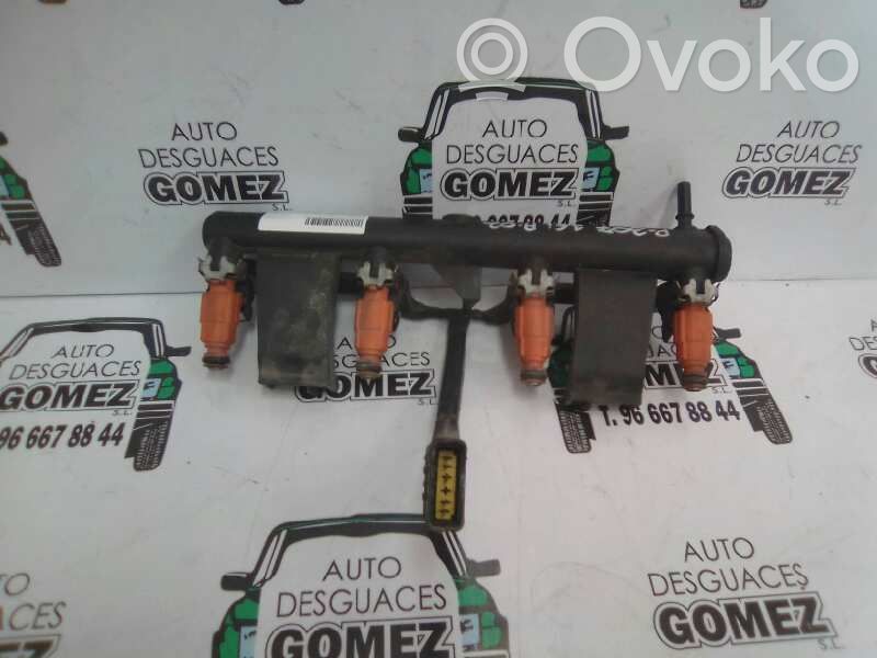 Peugeot 307 Listwa wtryskowa 