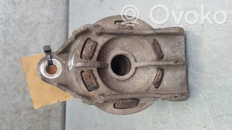 Opel Astra H Suport tampon motor