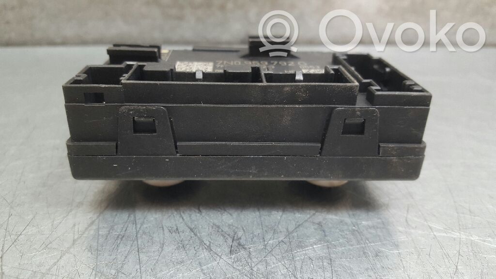 Skoda Yeti (5L) Sonstige Steuergeräte / Module 
