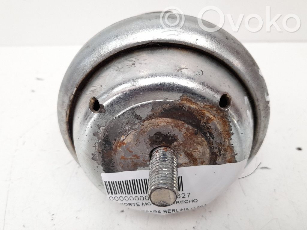 Soporte de montaje del motor