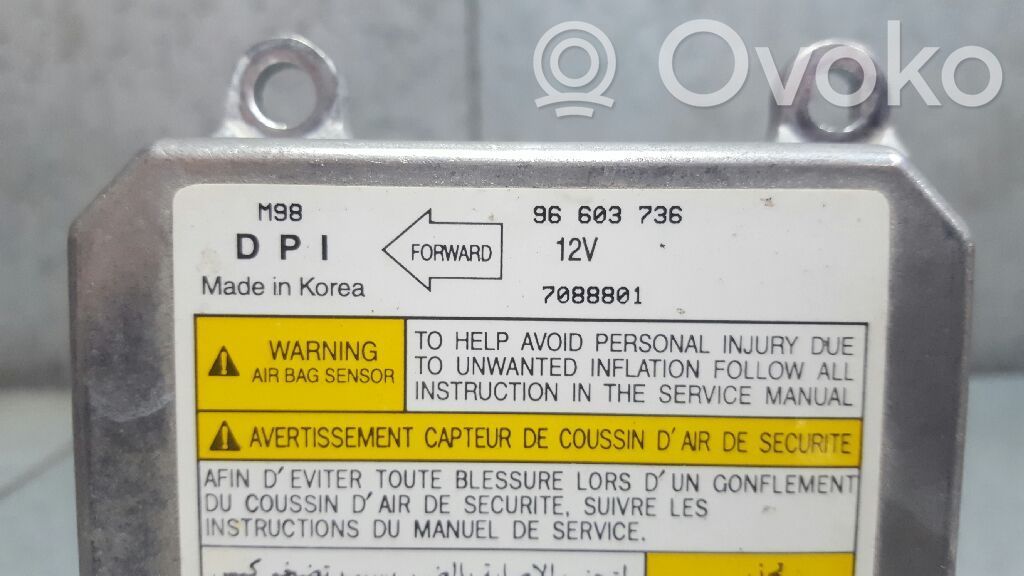 Unidad de control/módulo del Airbag   96603736