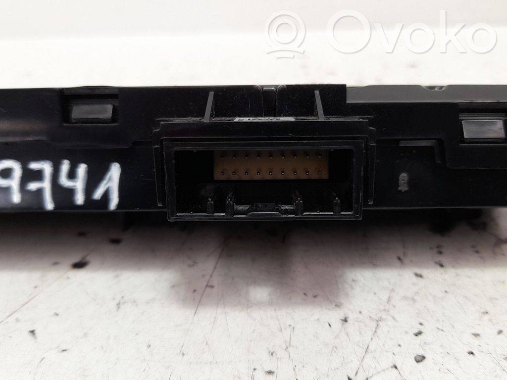 Renault Clio V Otros interruptores/perillas/selectores 