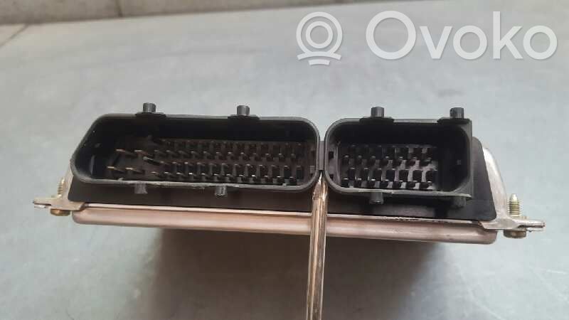 Audi A4 S4 B5 8D Unitate/modul de control motor 