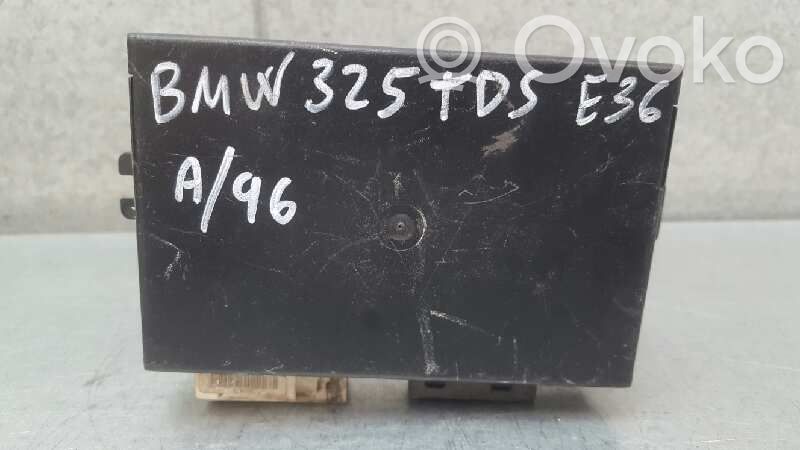 BMW 3 E36 Centralina/modulo chiusura centralizzata portiere 