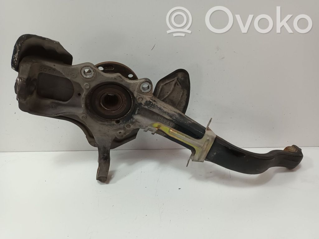 Alfa Romeo GT Achsschenkel vorne