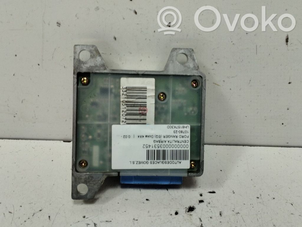 Airbag control unit/module   UH8157K30D