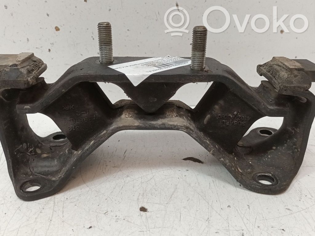 Subaru Outback Moottorin kiinnikekorvake 