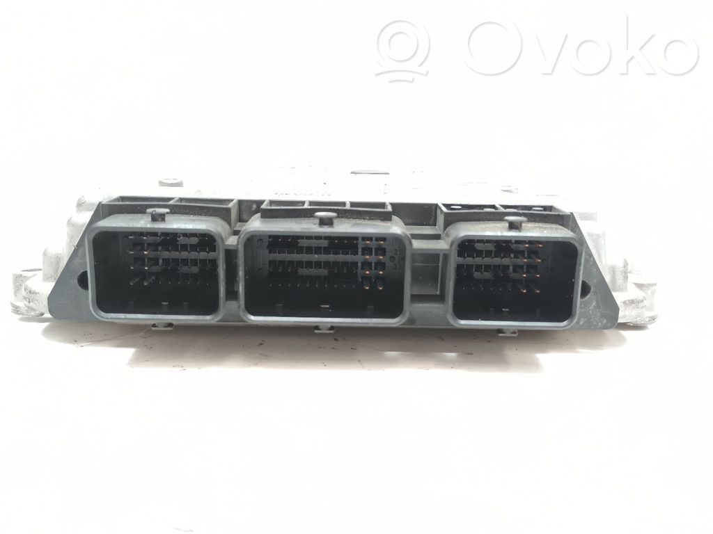 Ford Focus Engine control unit/module 