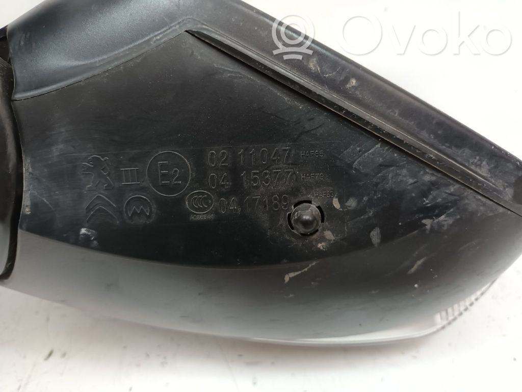 Etuoven sähköinen sivupeili