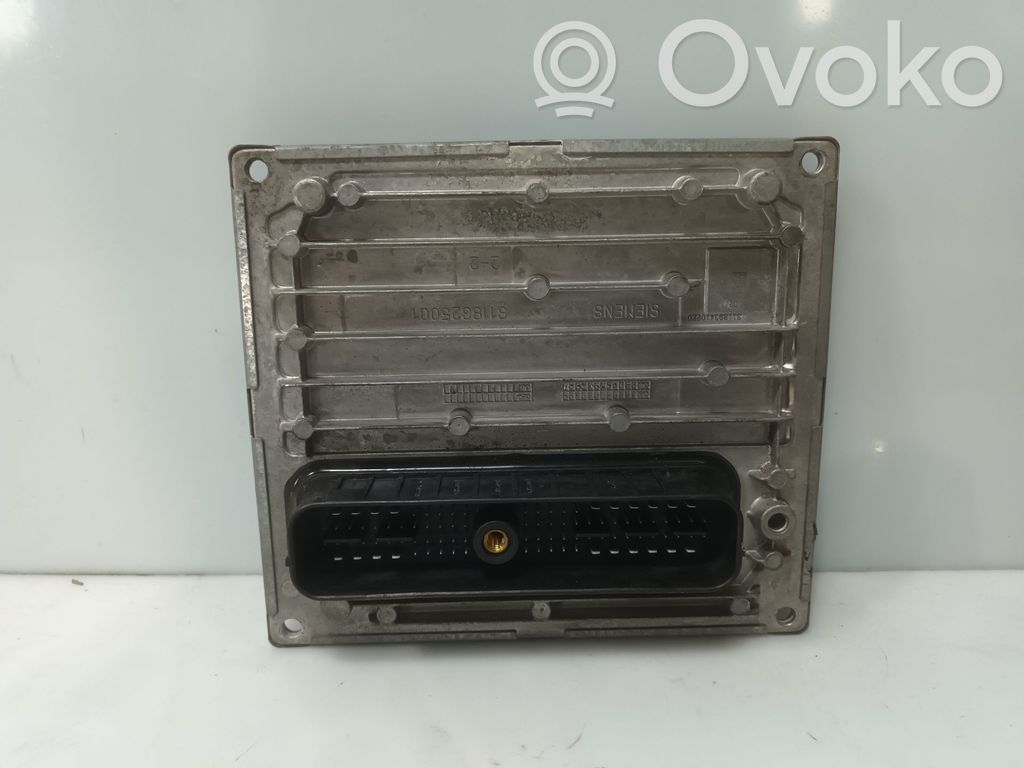 Ford Focus Engine control unit/module 