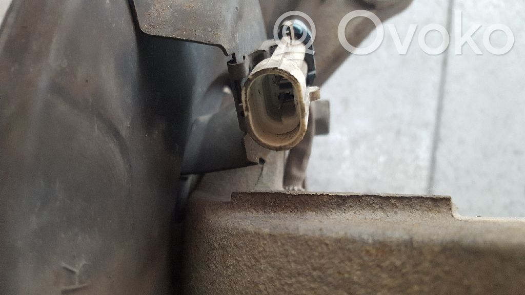 Daewoo Evanda Achsschenkel vorne 