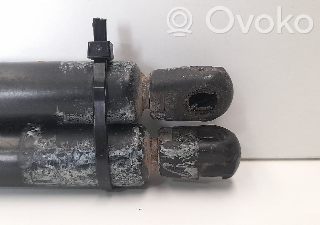 Opel Sintra Amortizor hayon 