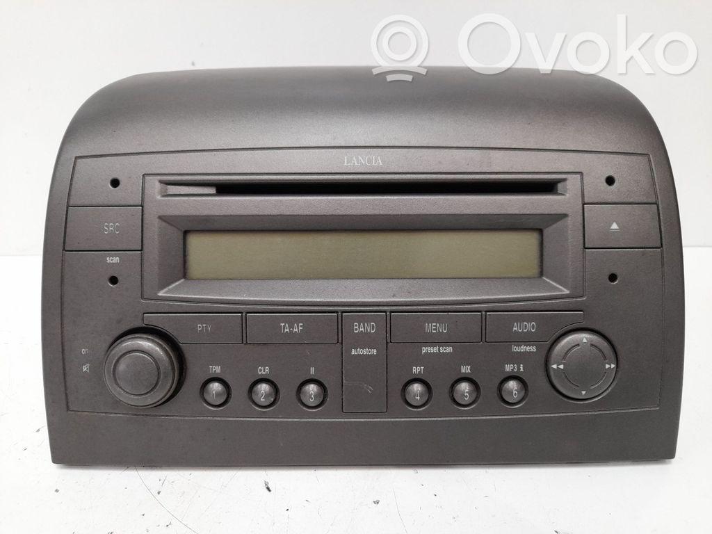 Lancia Ypsilon Panel / Radioodtwarzacz CD/DVD/GPS