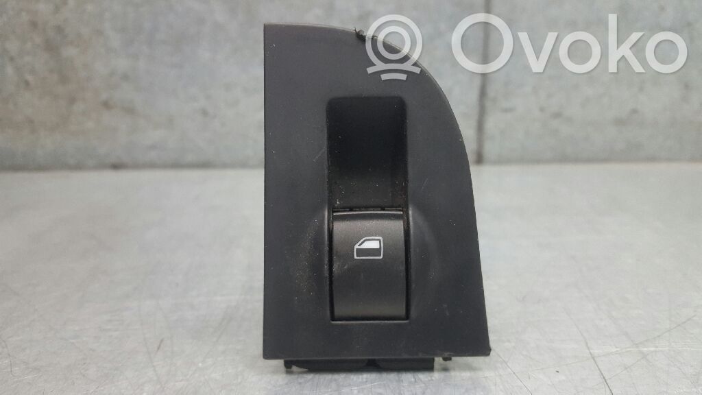 Interrupteur commade lève-vitre   4B0959855A