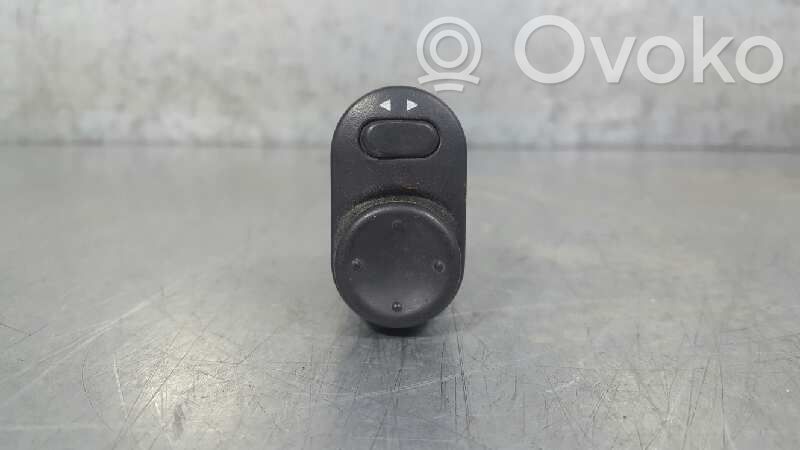 Daewoo Nubira Interruptor del espejo lateral 
