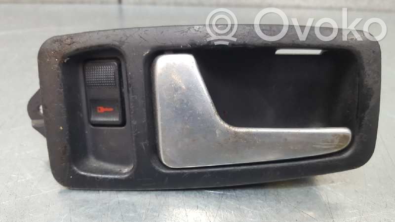 Audi A8 S8 D2 4D Klamka wewnętrzna drzwi przednich 